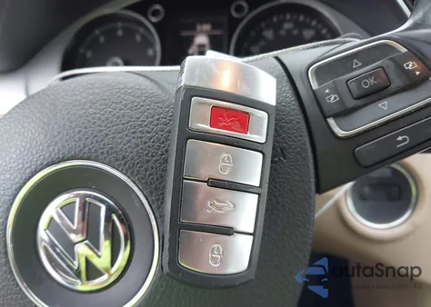 2014 Volkswagen Cc 2.0T R-Line z USA, uszkodzony, nr VIN WVWBP7AN9EE515032